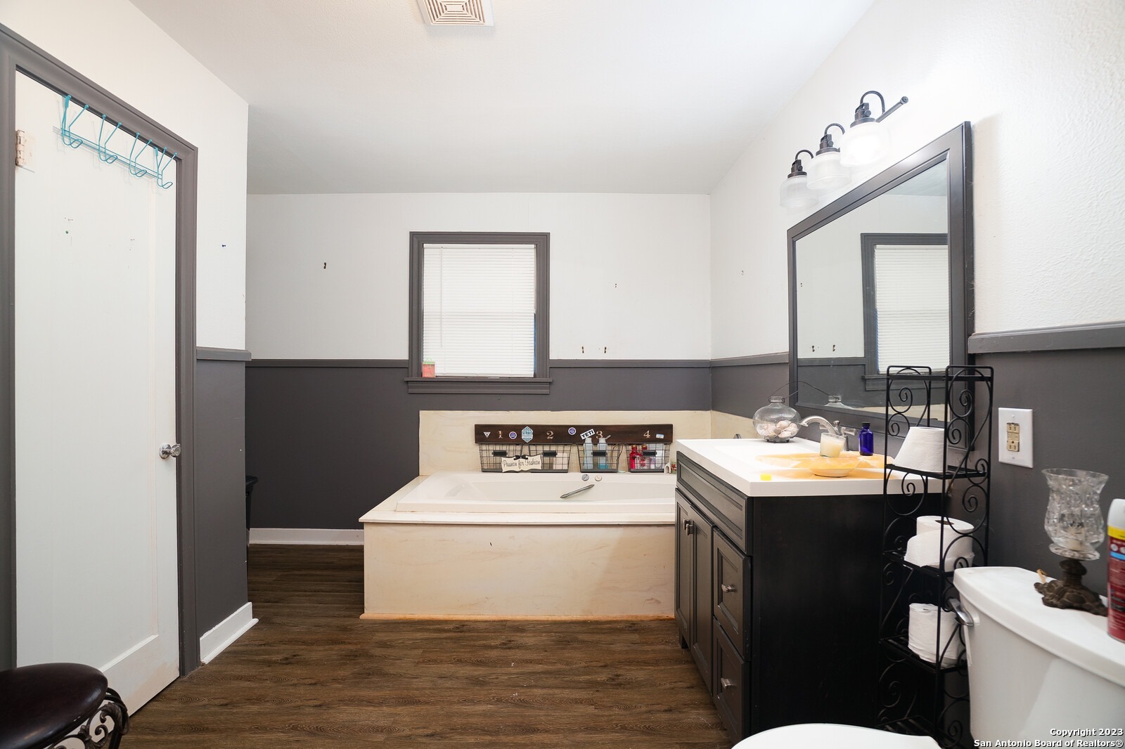 903 Franklin Street Fredericksburg TX 78624