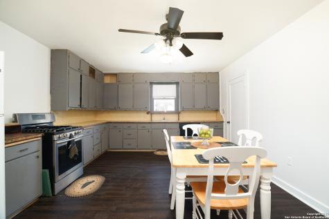903 Franklin Street Fredericksburg TX 78624