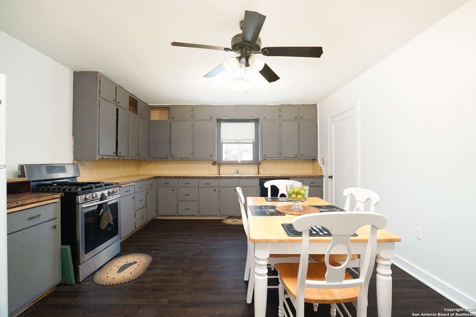 903 Franklin Street Fredericksburg TX 78624