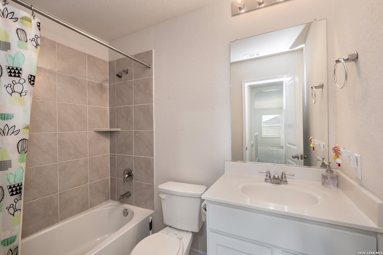 6815 Whisper Grove San Antonio TX 78252