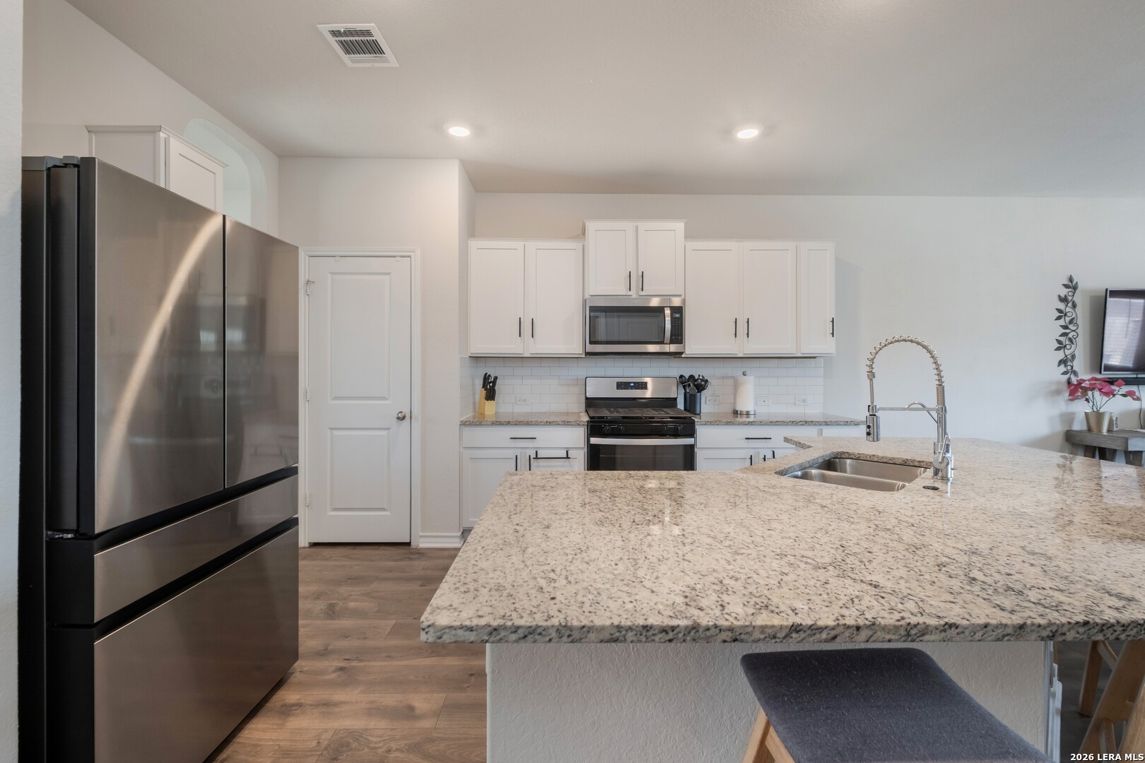 6815 Whisper Grove San Antonio TX 78252