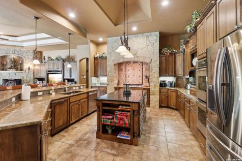 10411 Eiche Circle New Braunfels TX 78132