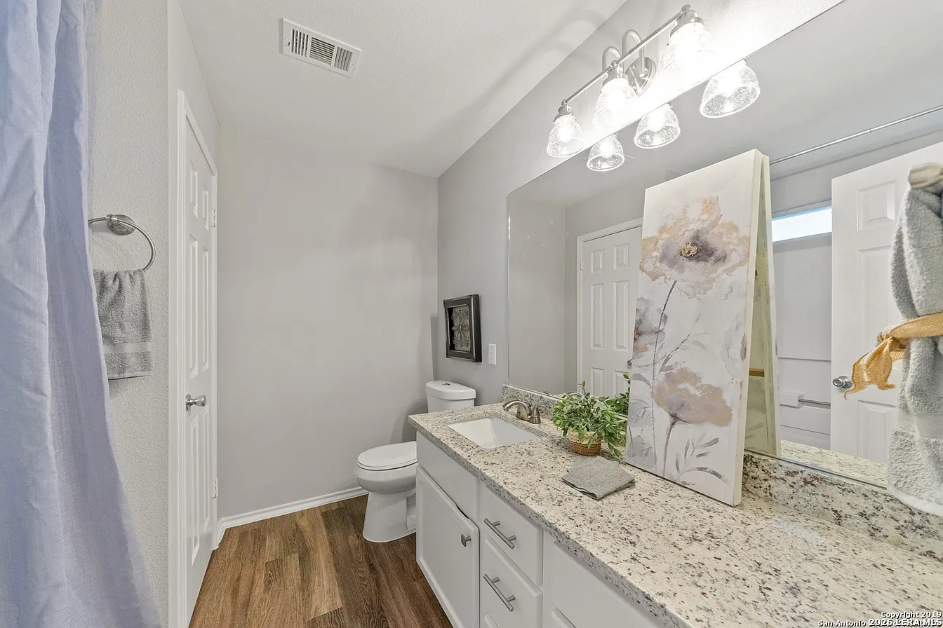617 Leopard Hollow San Antonio TX 78251