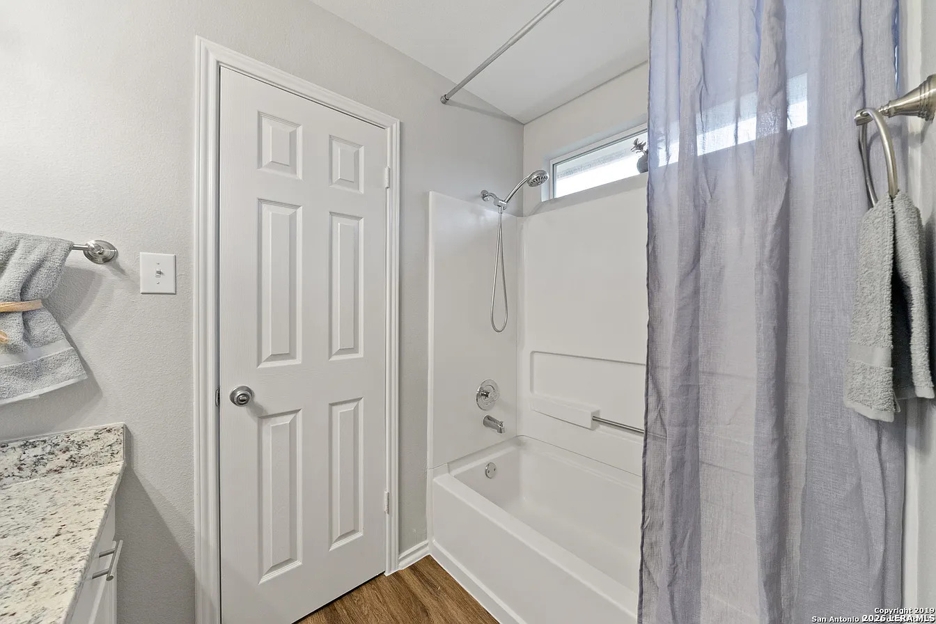 617 Leopard Hollow San Antonio TX 78251