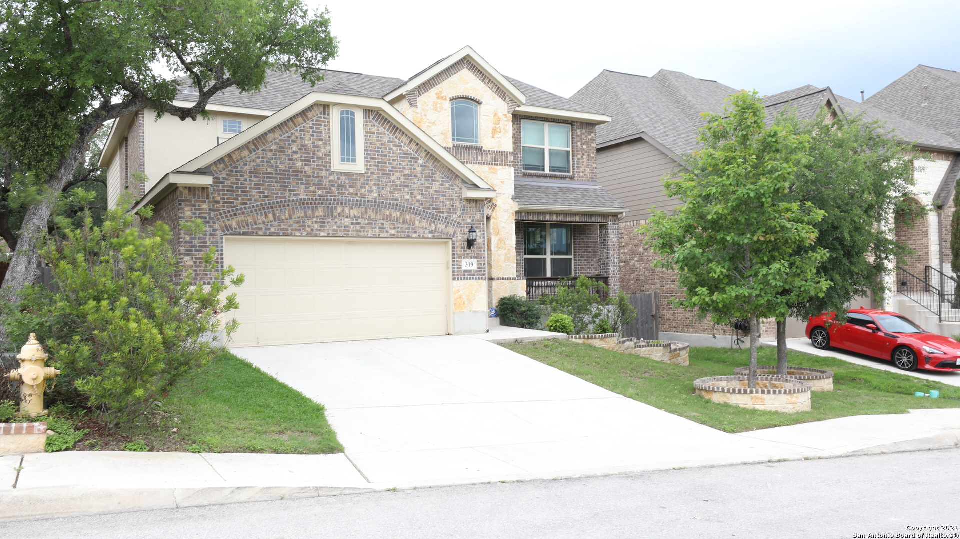 319 Clorinda San Antonio TX 78253