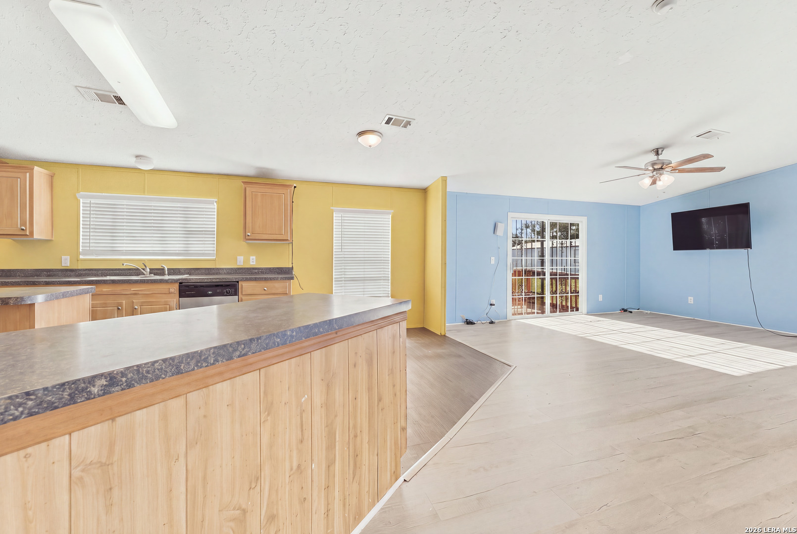 3015 Eichman Road Poteet TX 78065