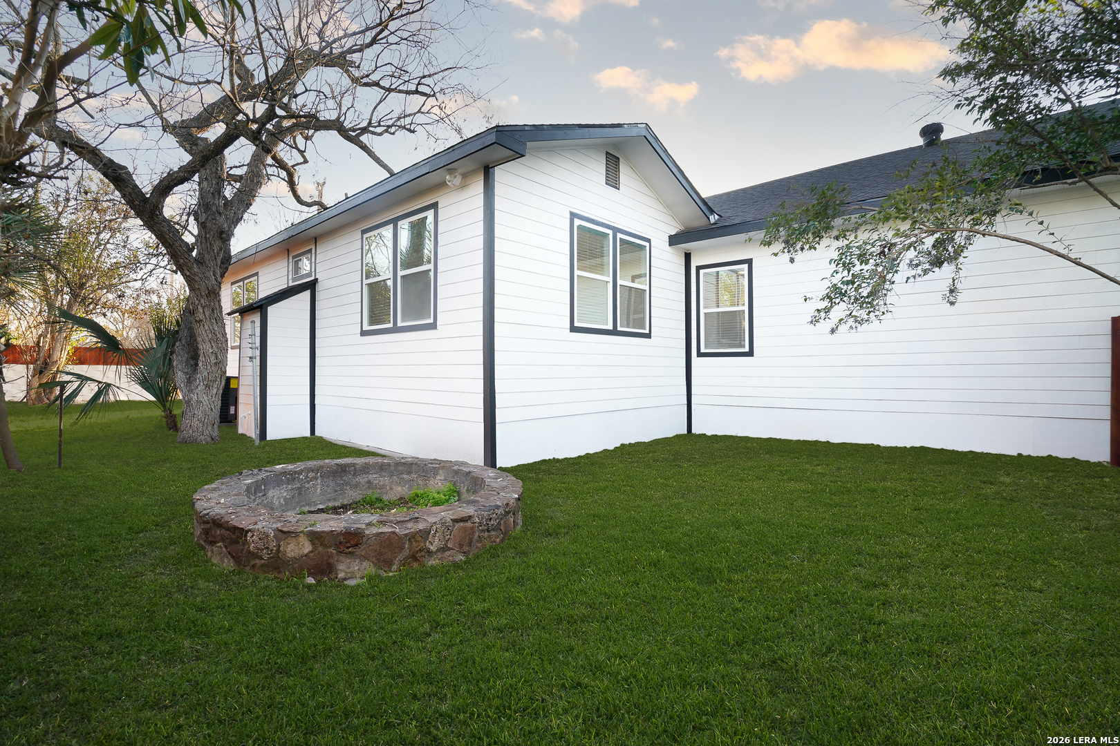 1222 Hays San Antonio TX 78202