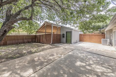 11618 Spring Trail Street San Antonio TX 78249