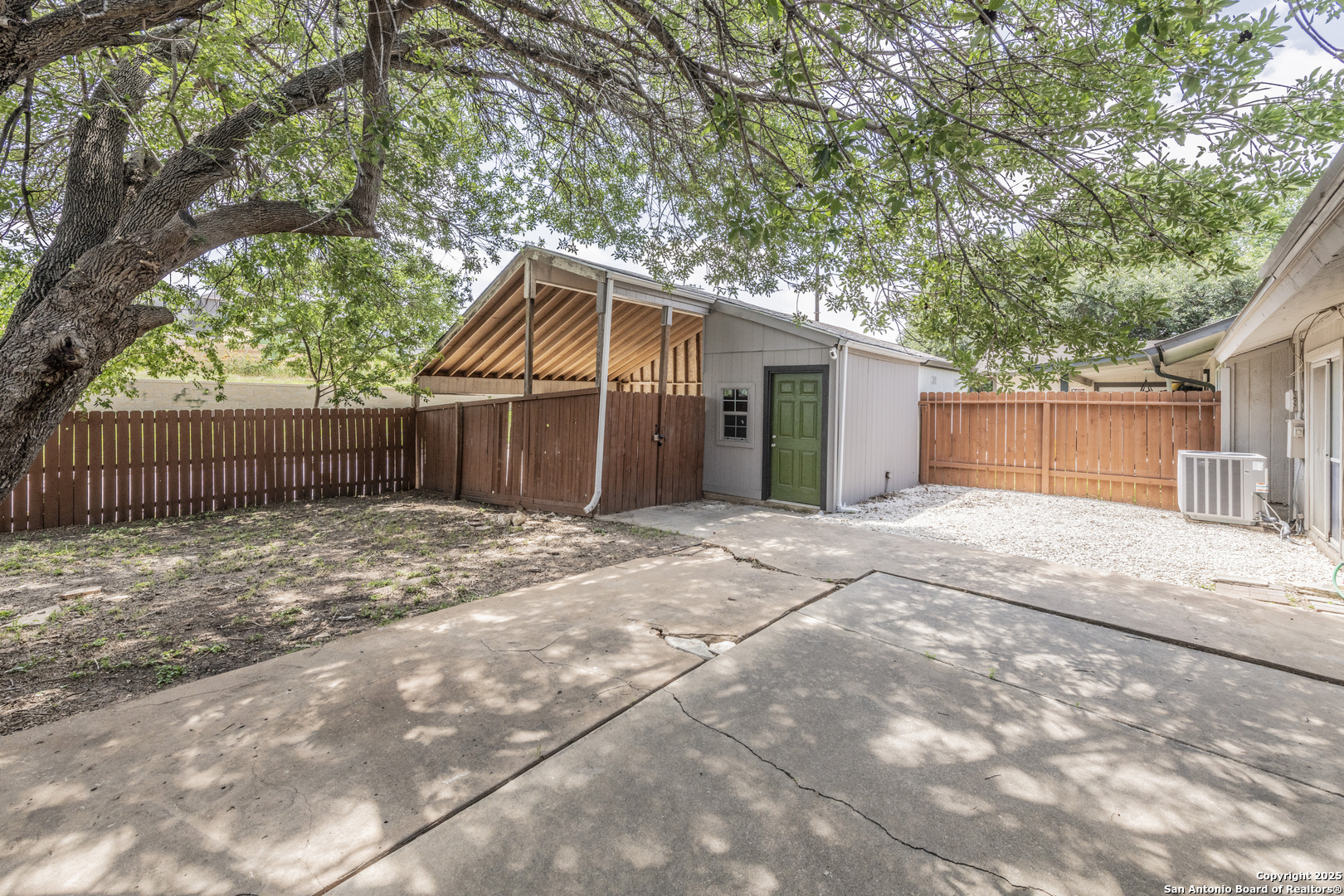 11618 Spring Trail Street San Antonio TX 78249