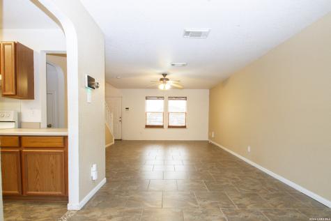 7839 Cortland Oak San Antonio TX 78254
