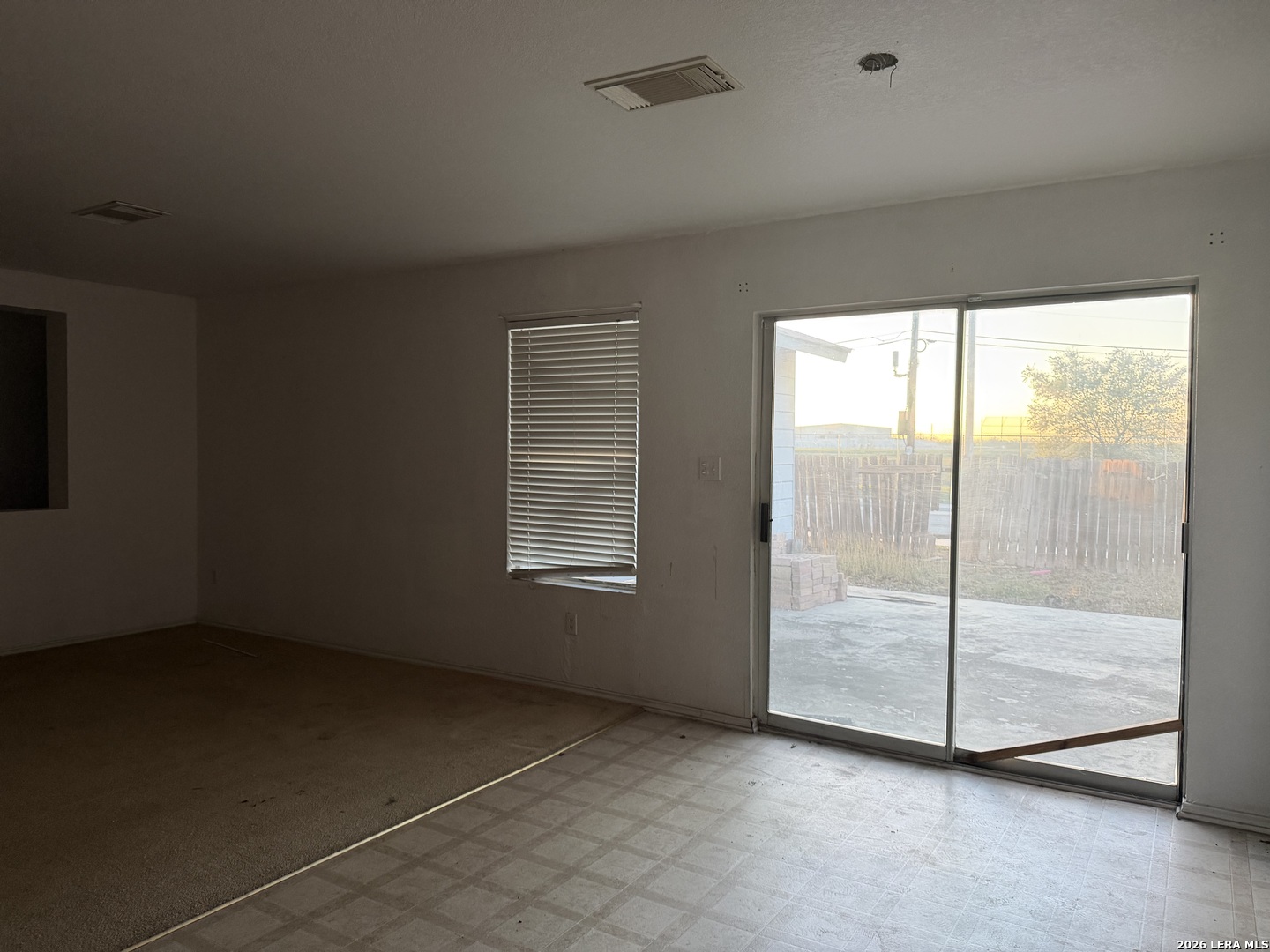 1310 Sunbend Falls San Antonio TX 78224