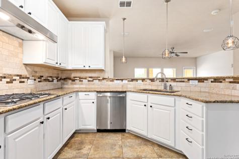 23819 Stately Oaks San Antonio TX 78260