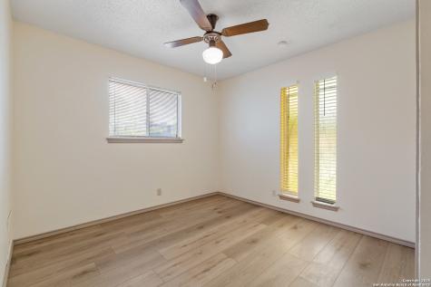 5111 Oldstead San Antonio TX 78228