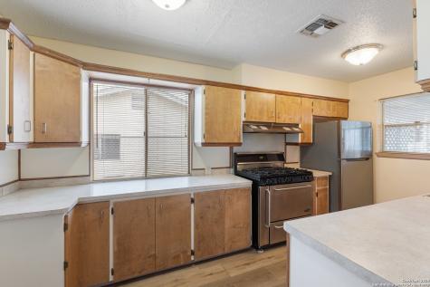 5111 Oldstead San Antonio TX 78228