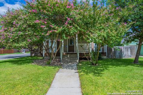 702 Claude W Black San Antonio TX 78203