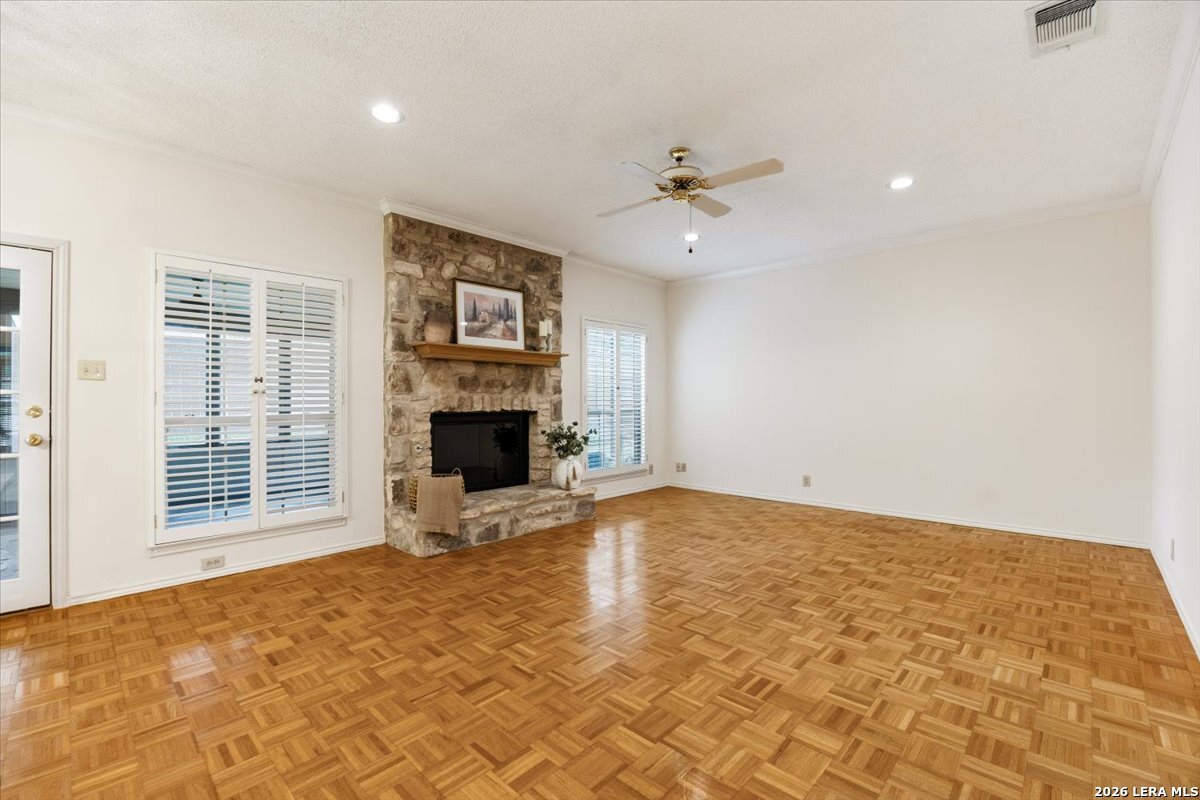 18 Court Circle San Antonio TX 78209