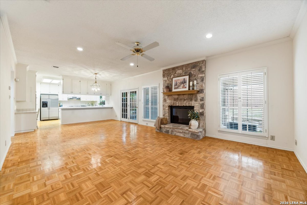 18 Court Circle San Antonio TX 78209