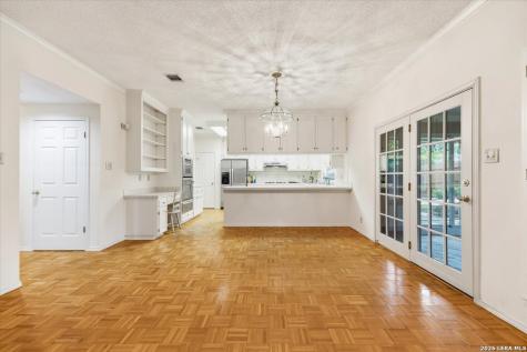 18 Court Circle San Antonio TX 78209