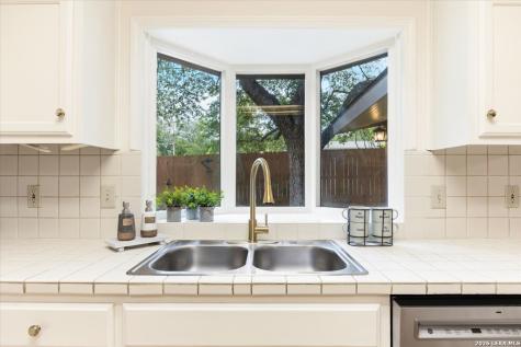 18 Court Circle San Antonio TX 78209