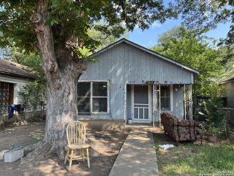 1617 Saltillo Street San Antonio TX 78207