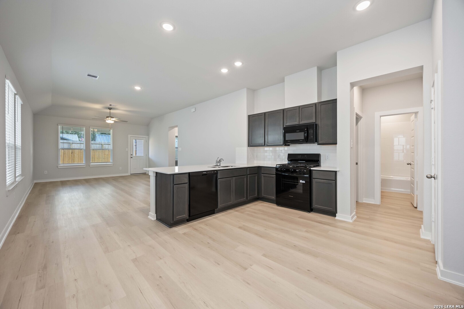8559 Red Hawk Loop San Antonio TX 78222