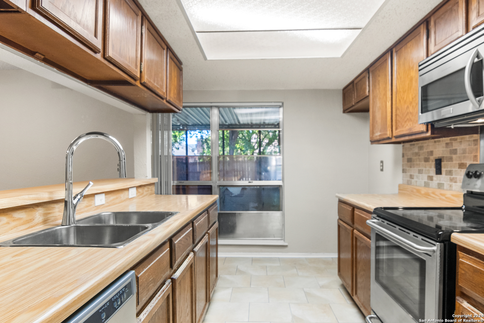 8707 Jack Bean Street San Antonio TX 78240