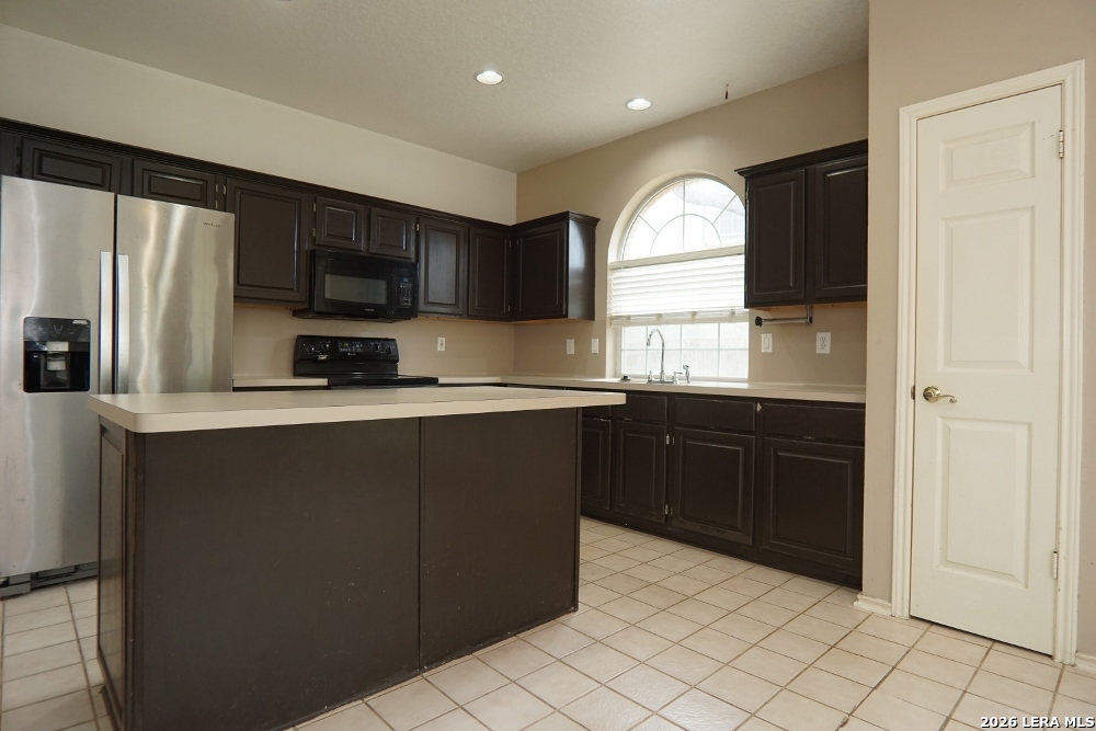 1818 Caraselle Loop Court San Antonio TX 78253