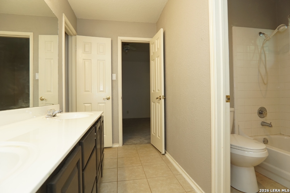 1818 Caraselle Loop Court San Antonio TX 78253