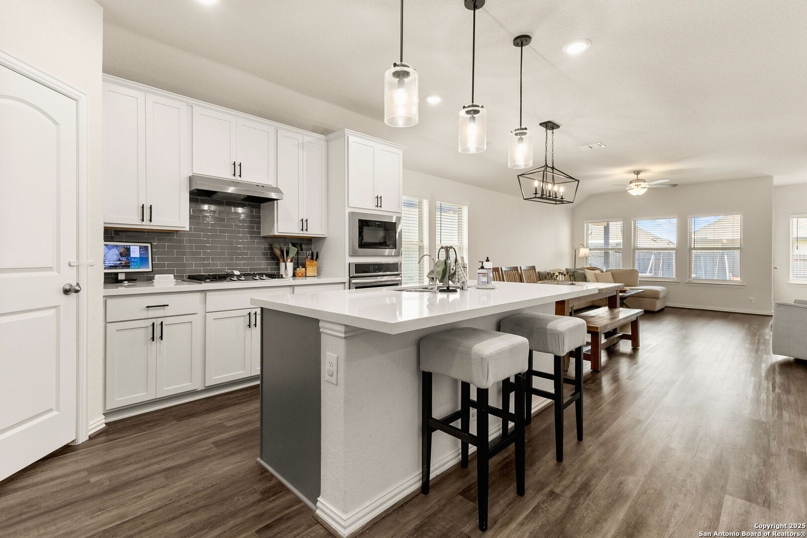 1325 Cool River New Braunfels TX 78132