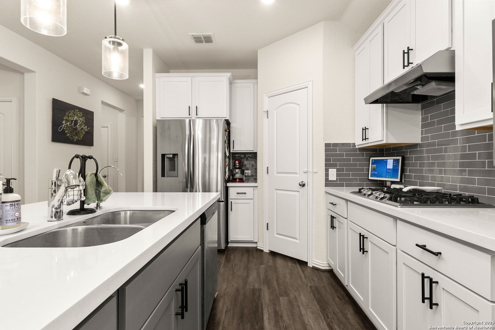 1325 Cool River New Braunfels TX 78132