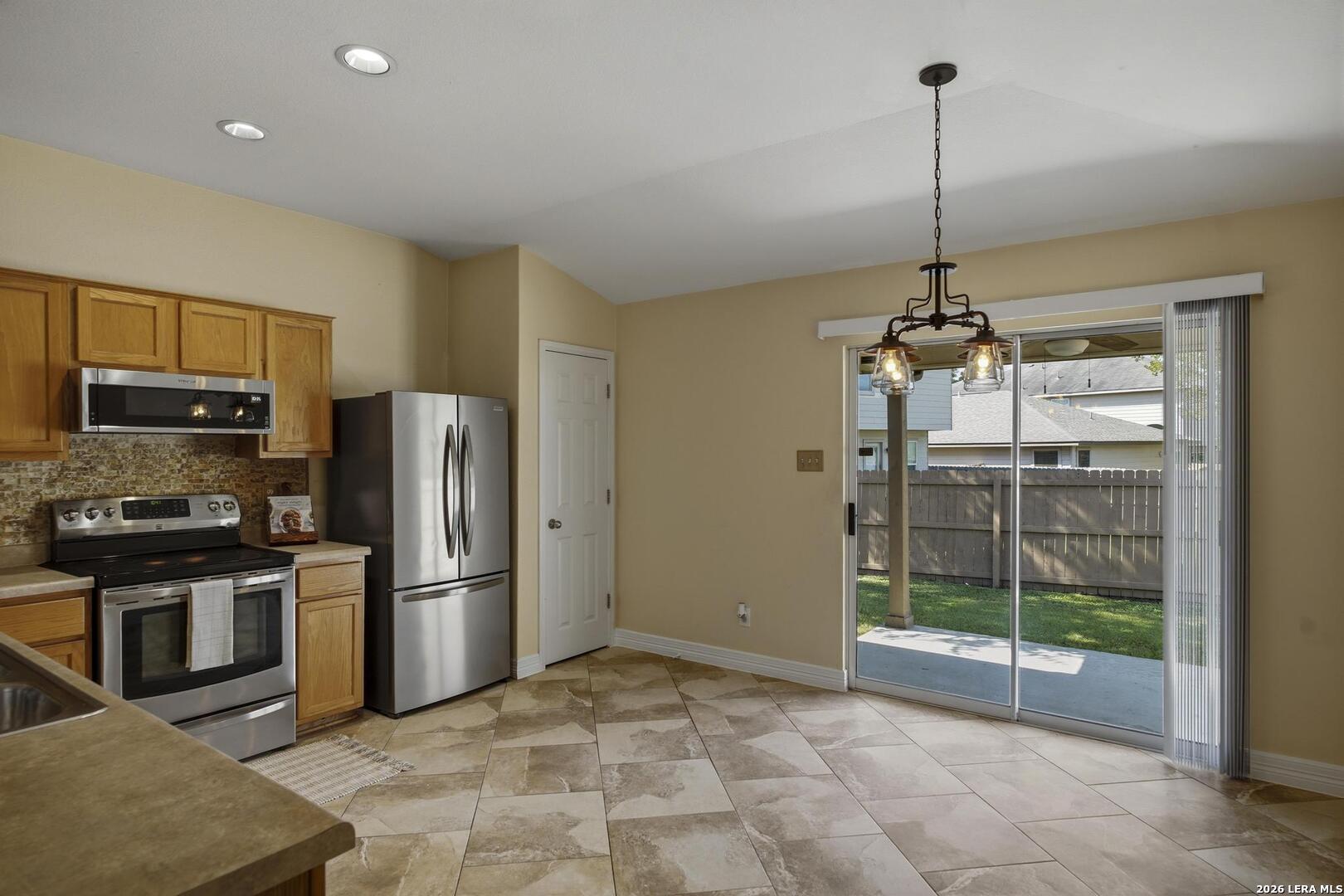 264 Donalan Drive Converse TX 78109