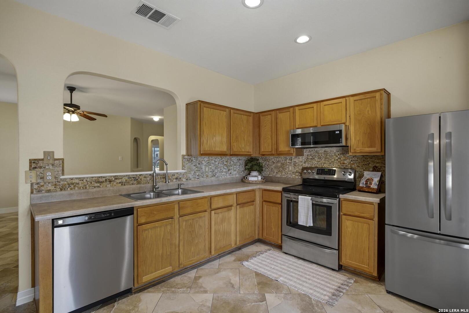 264 Donalan Drive Converse TX 78109