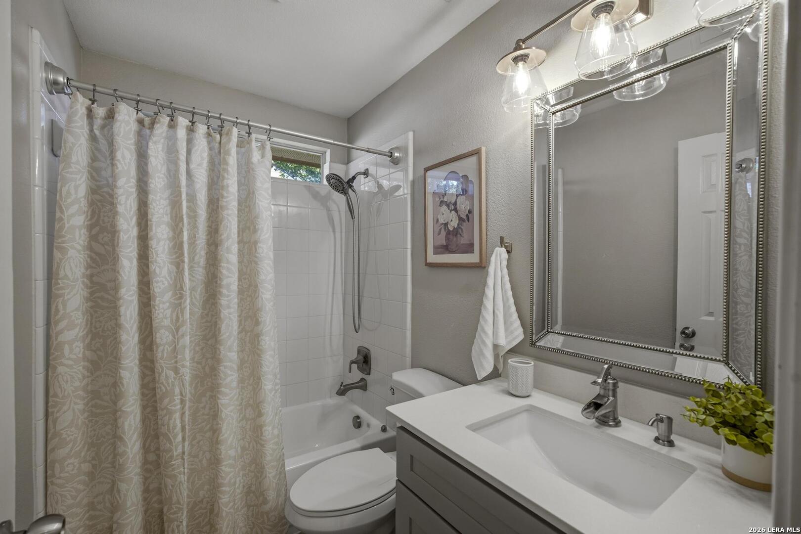 264 Donalan Drive Converse TX 78109