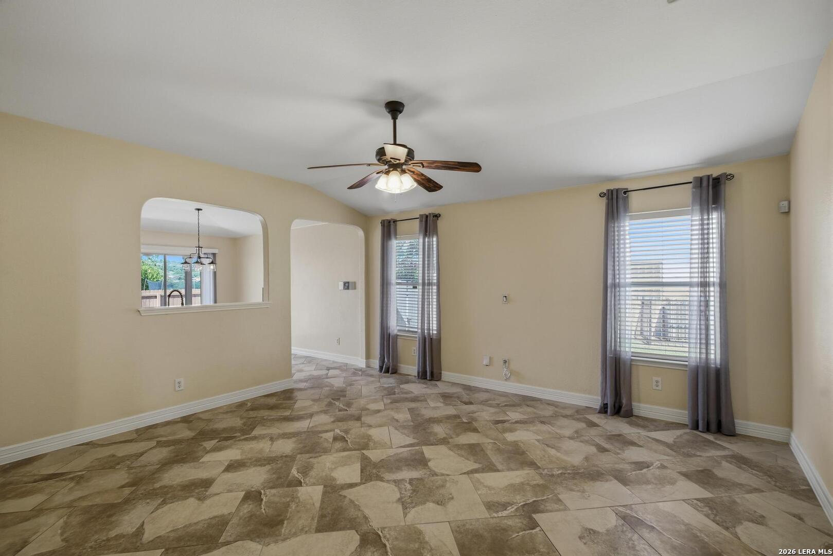 264 Donalan Drive Converse TX 78109