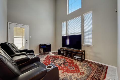 2435 Crown Hollow San Antonio TX 78251
