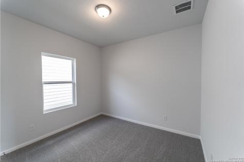 6609 Cibolo Springs Converse TX 78109