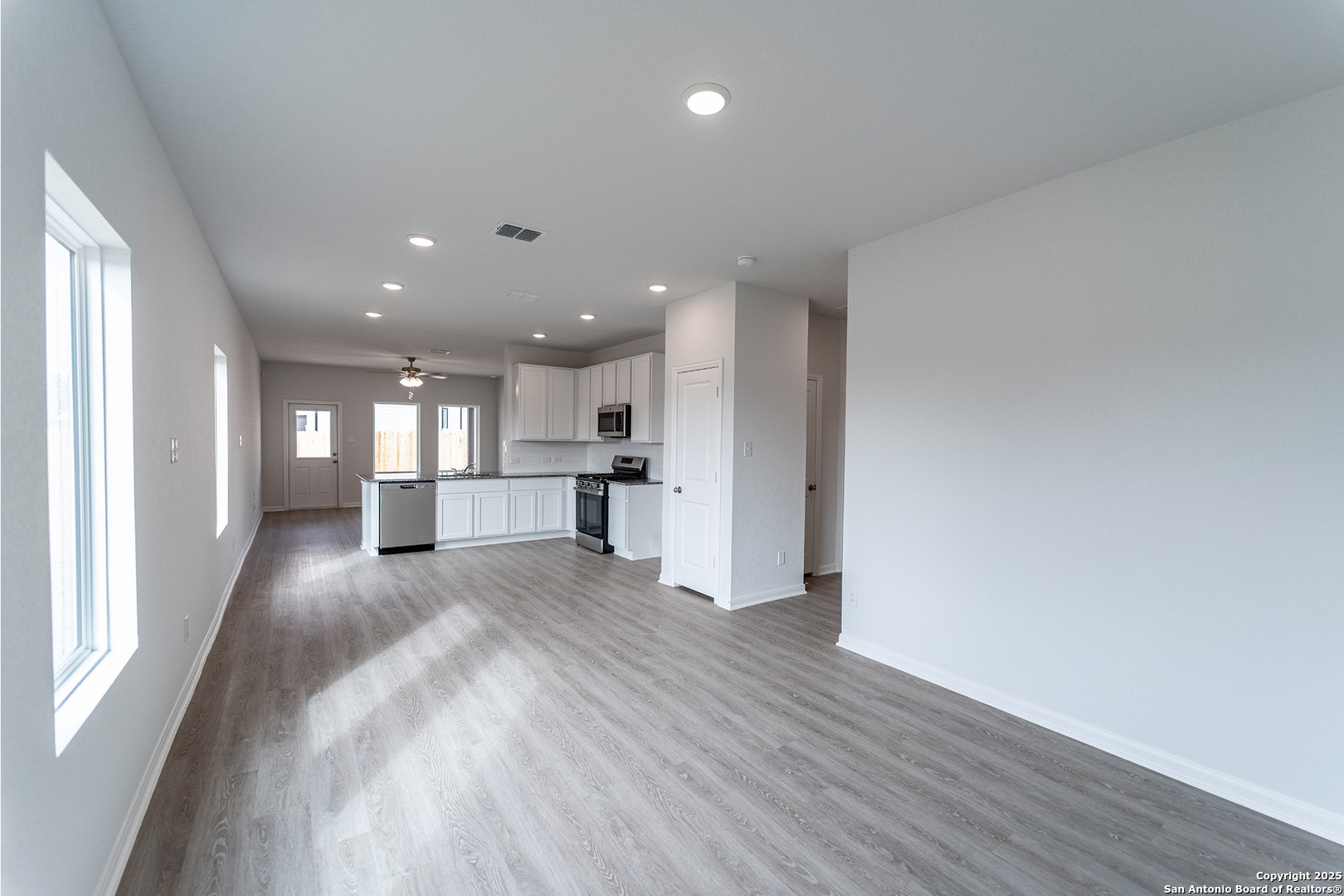 6609 Cibolo Springs Converse TX 78109
