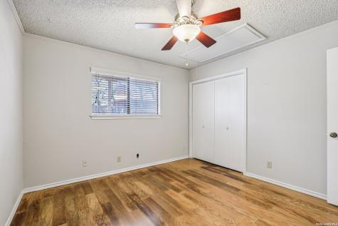 11810 Thoroughbred San Antonio TX 78253