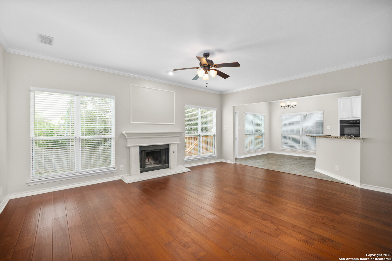 18127 Brookwood Forest San Antonio TX 78258