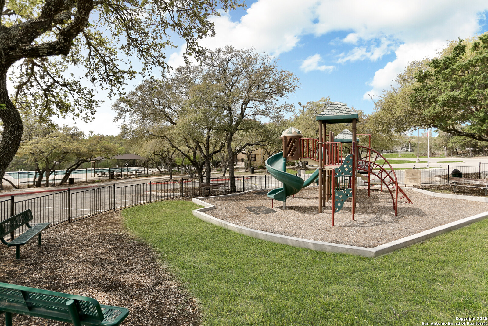 18127 Brookwood Forest San Antonio TX 78258