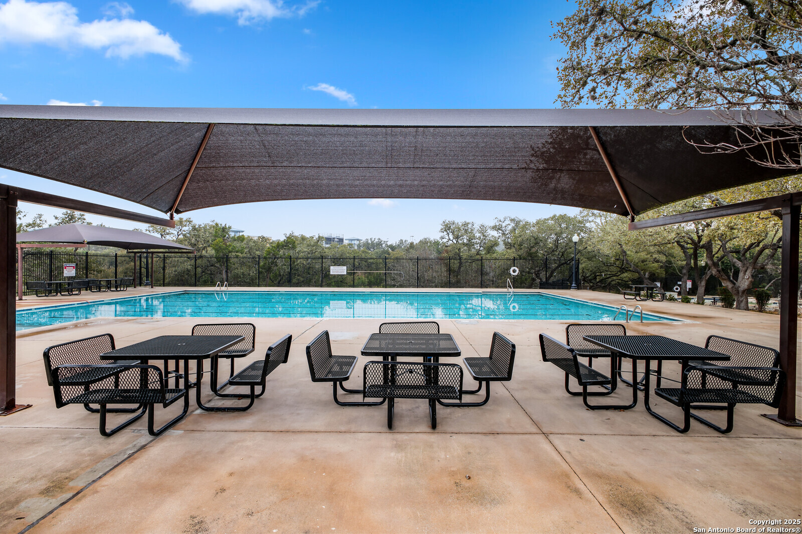 18127 Brookwood Forest San Antonio TX 78258