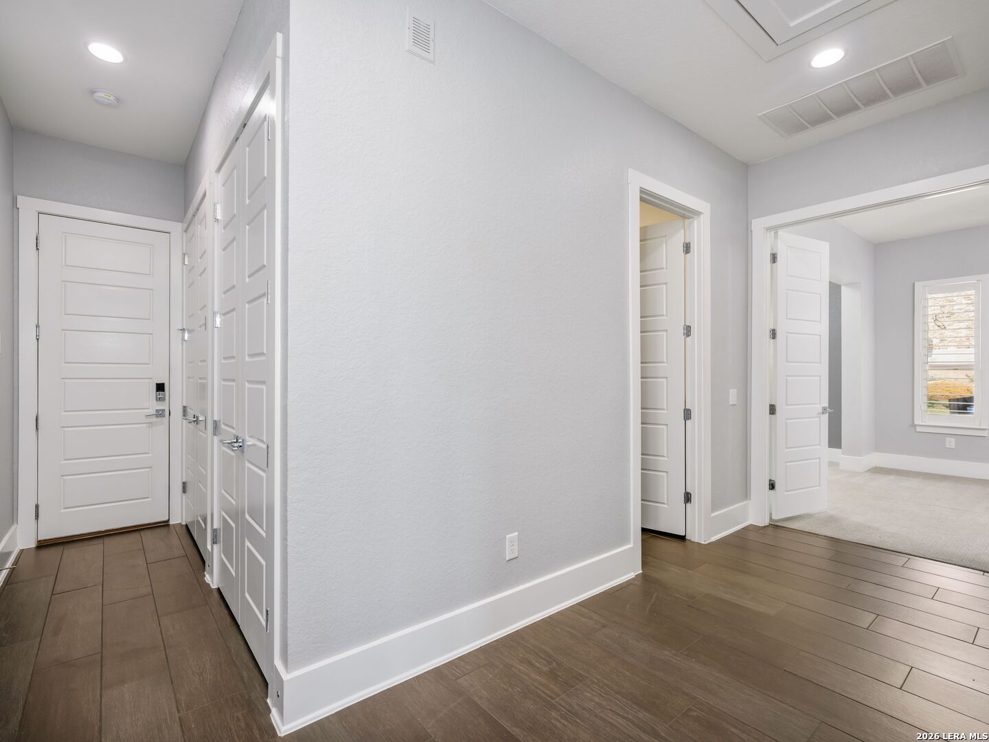 8103 Vanity Hill San Antonio TX 78256