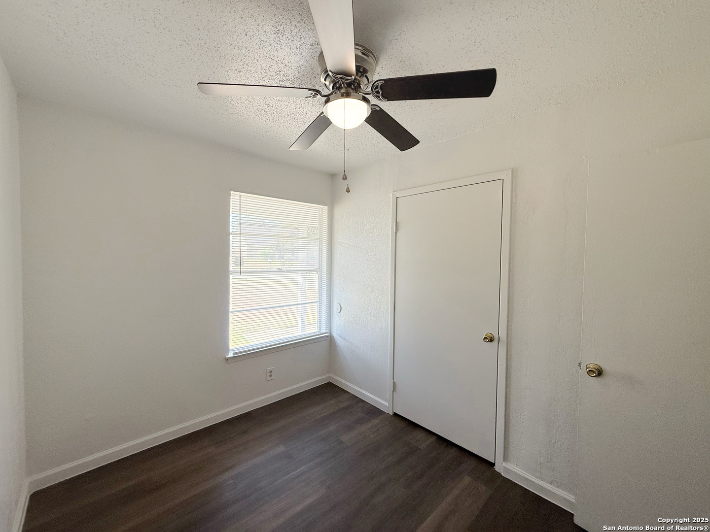 115 Morning Valley San Antonio TX 78227