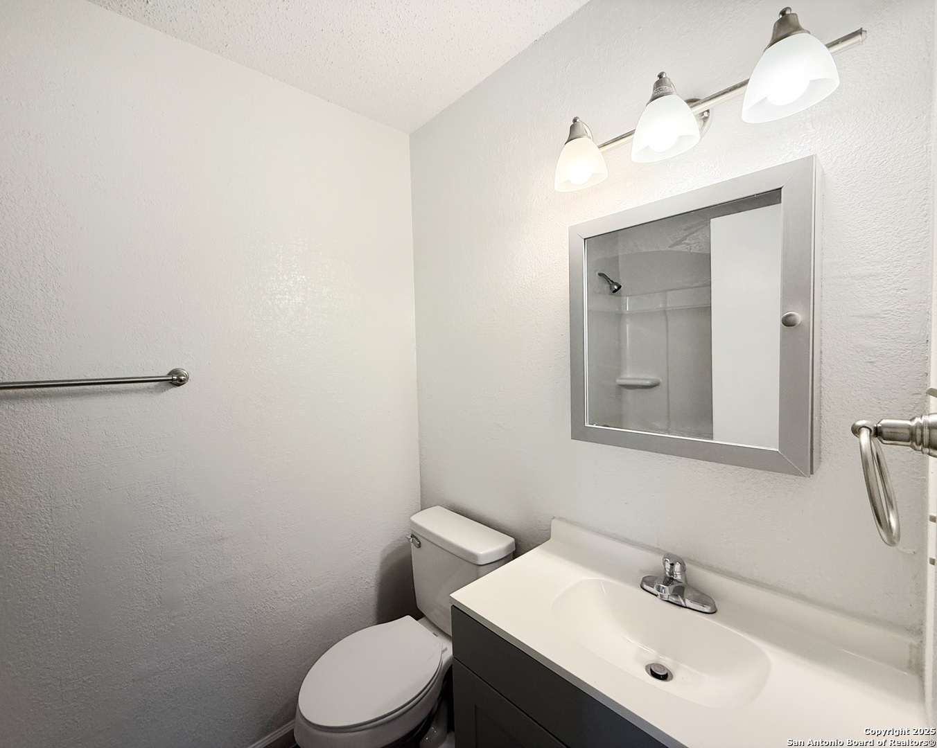 115 Morning Valley San Antonio TX 78227