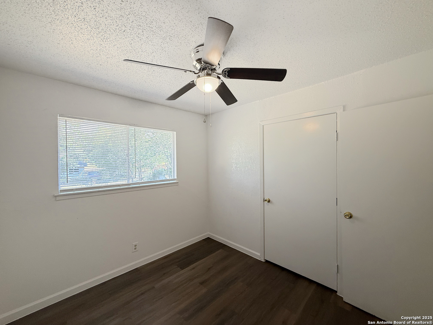 115 Morning Valley San Antonio TX 78227