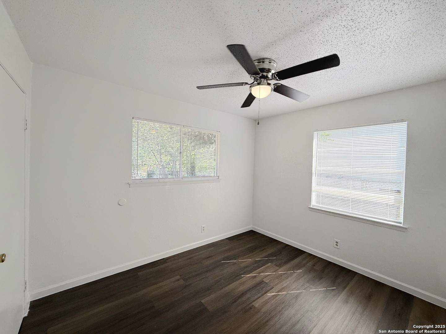 115 Morning Valley San Antonio TX 78227