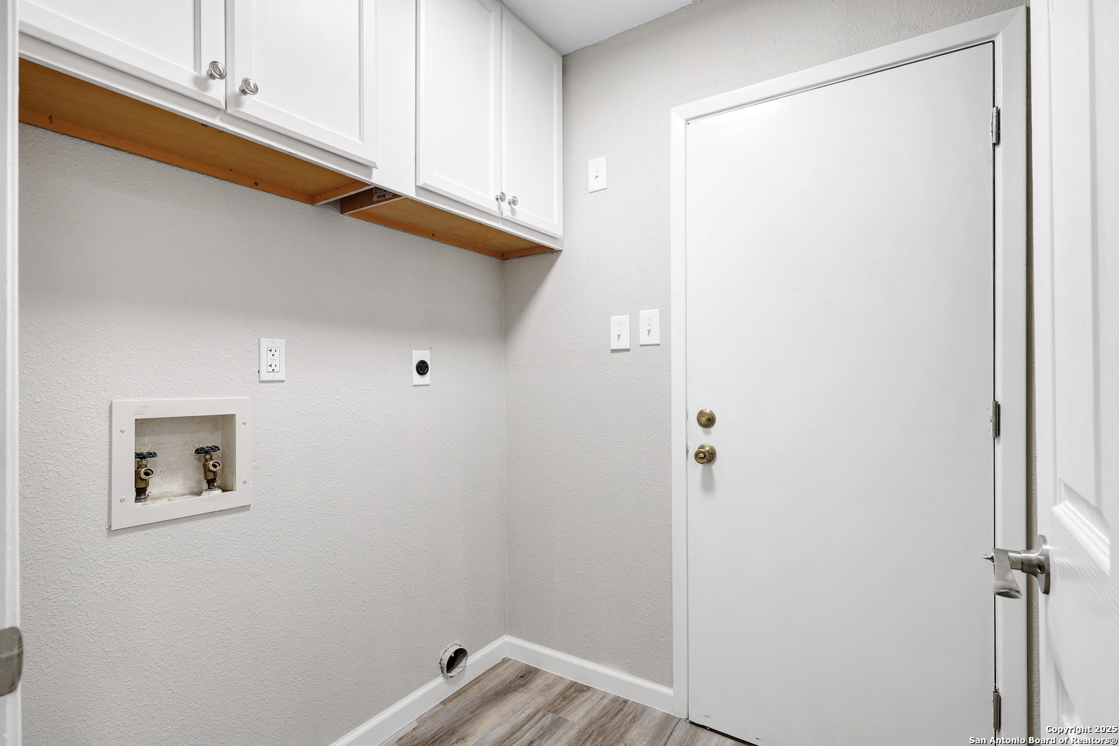 7103 Spring Point San Antonio TX 78249