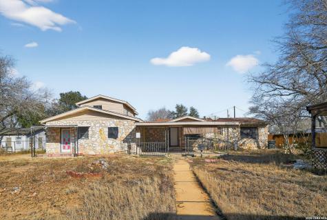 761 Avenue F Poteet TX 78065