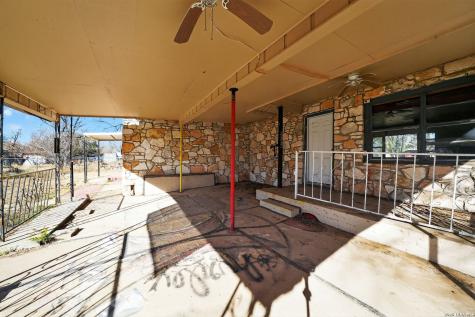 761 Avenue F Poteet TX 78065