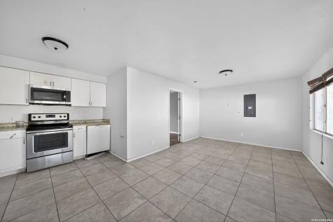 761 Avenue F Poteet TX 78065
